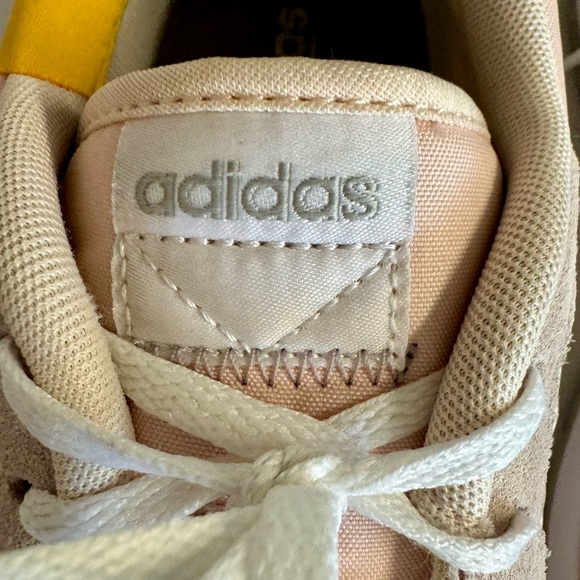 Adidas-Retrorun running sneakers from Finish Line in pink and white.Size 9 - Picture 7 of 12